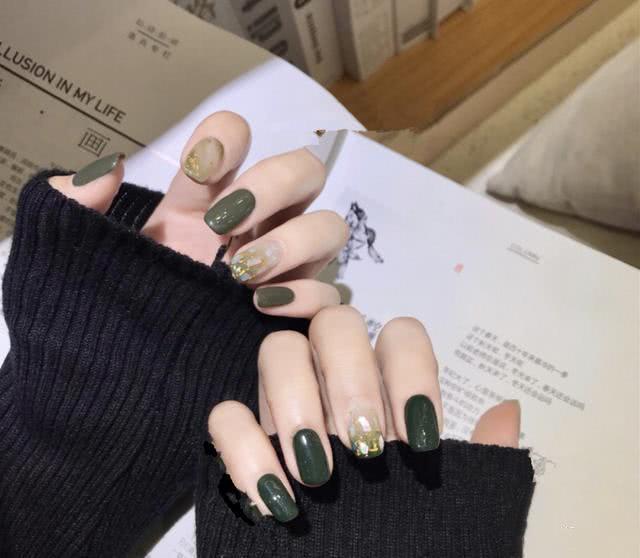 美甲生活小技巧_美甲小教程_美甲小步骤