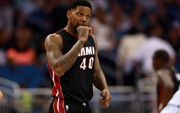 nba什么叫抱团_篮球历史上那些抱团球队_篮球抱团什么意思