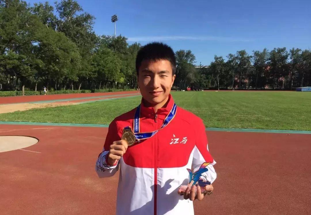 马拉松靠的是什么_马拉松靠的是_马拉松是怎么跑下来的
