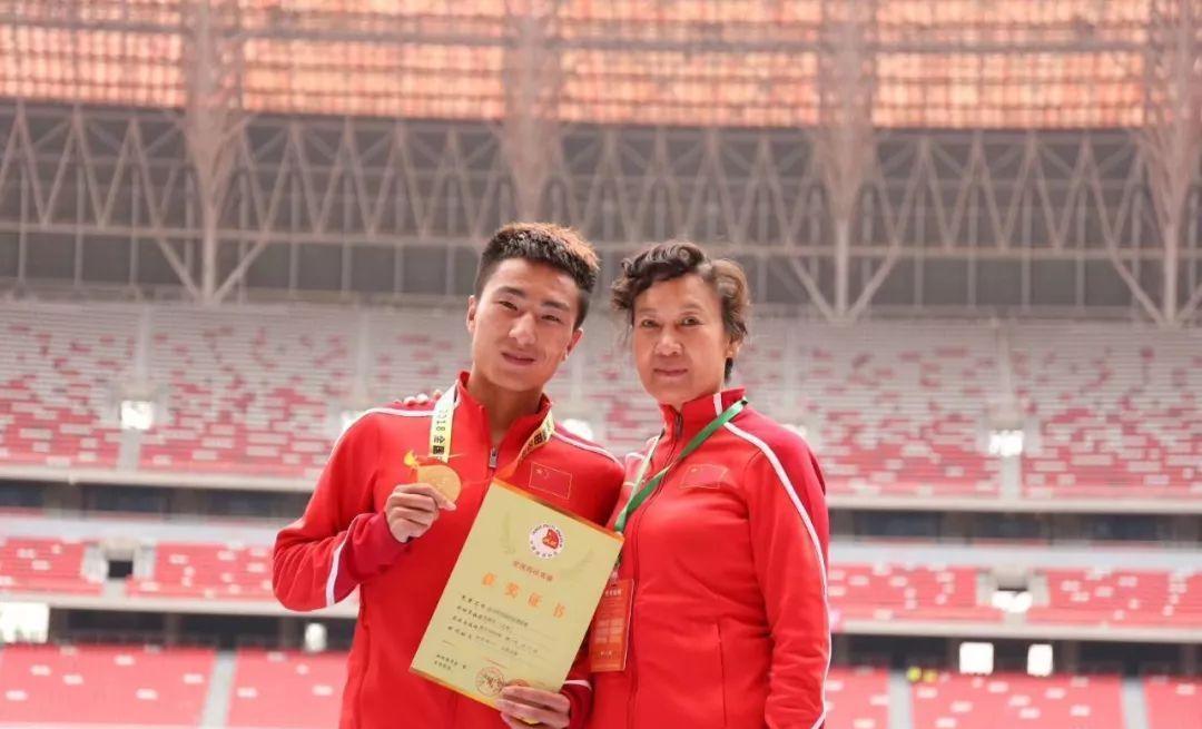 马拉松靠的是_马拉松靠的是什么_马拉松是怎么跑下来的