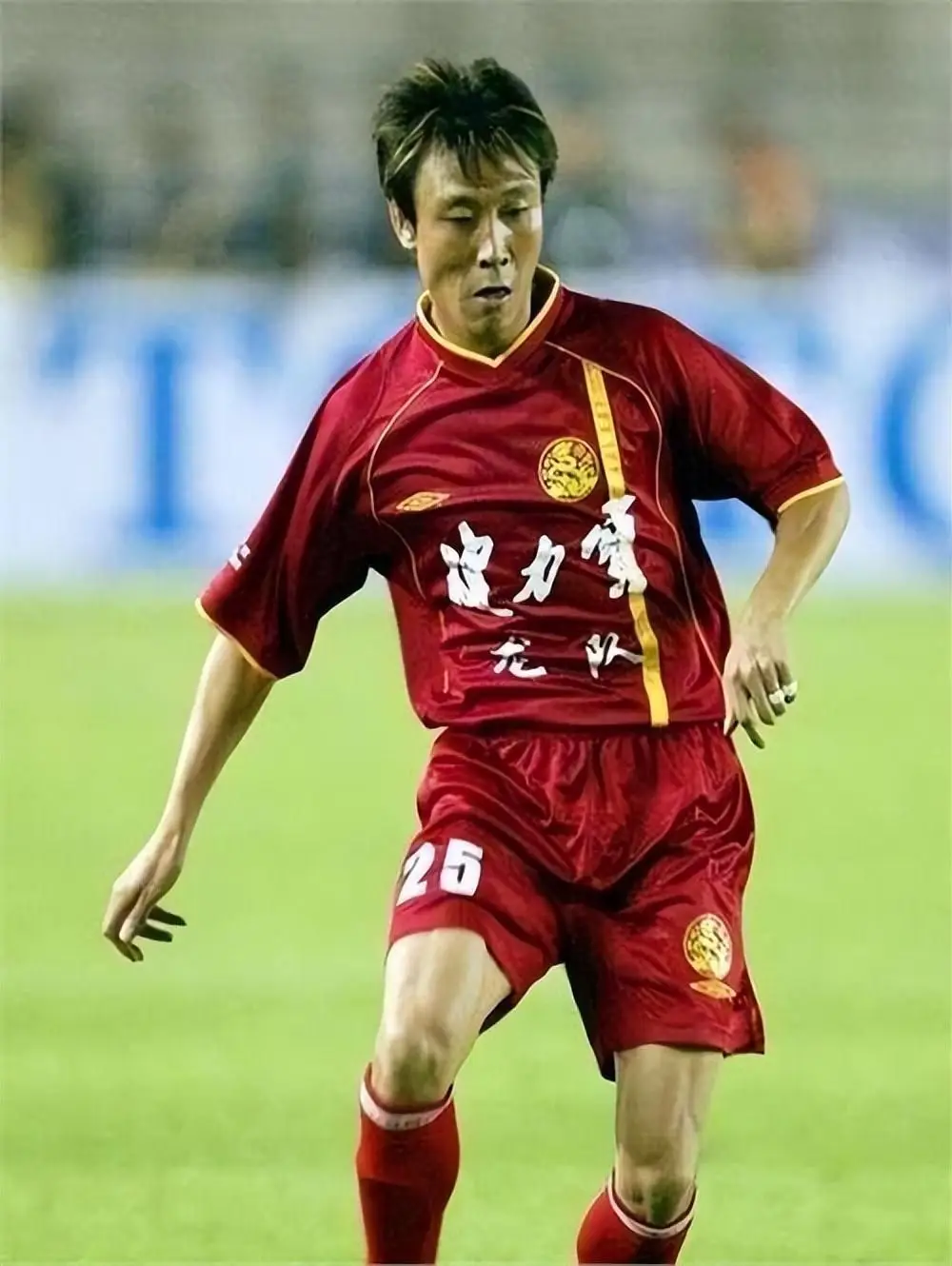 前锋足球历史排名_足球 历史 前锋 百大_前锋的历史