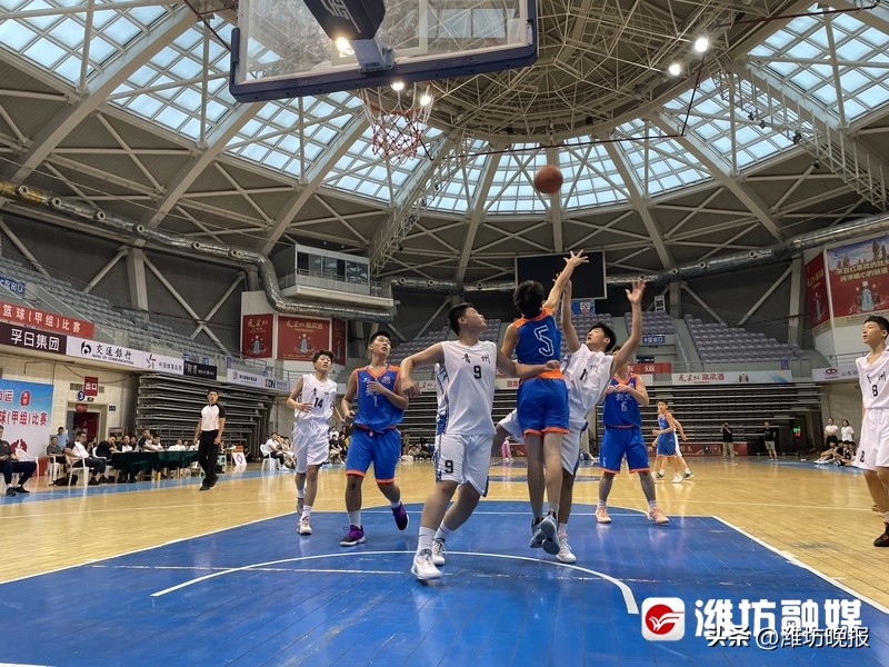 足球大赛冠军_足球冠军赛是什么意思_诸城足球比赛冠军是谁啊