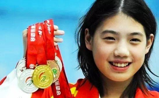 江苏女子游泳队员名单_游泳江苏赛女子冠军是哪个_江苏游泳冠军赛女子是谁