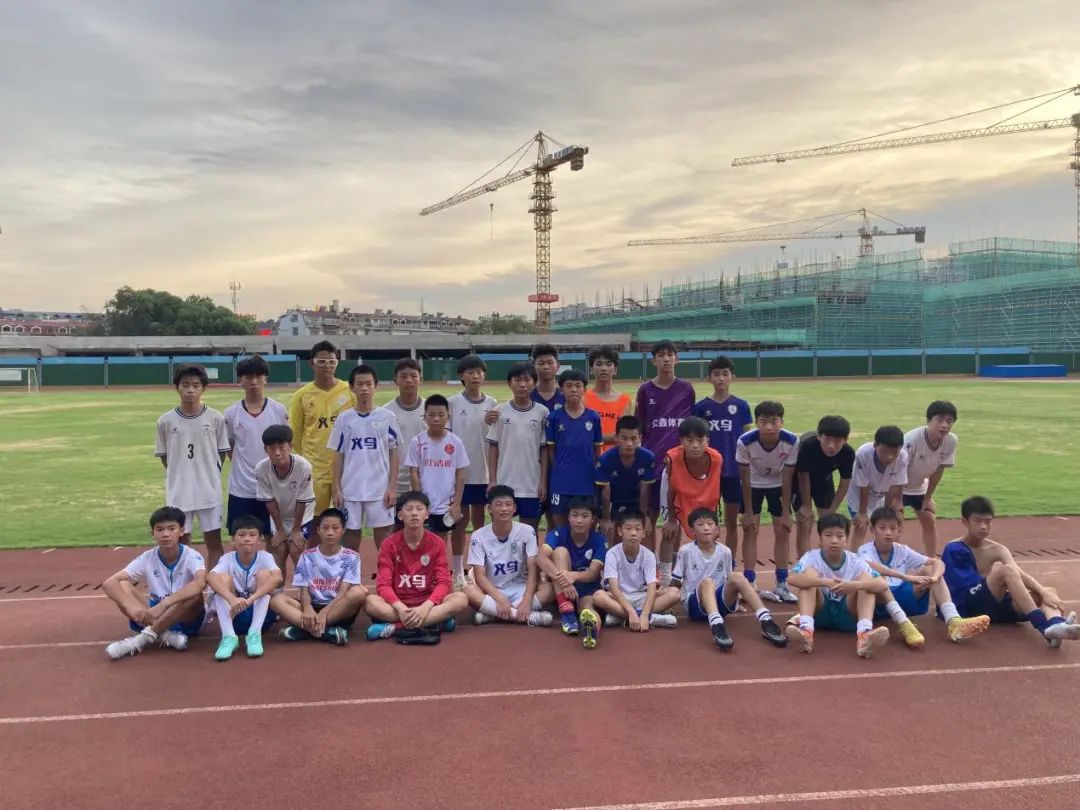 北京高校校园足球冠军杯_北京市足球传统校冠军杯_2021年足校杯